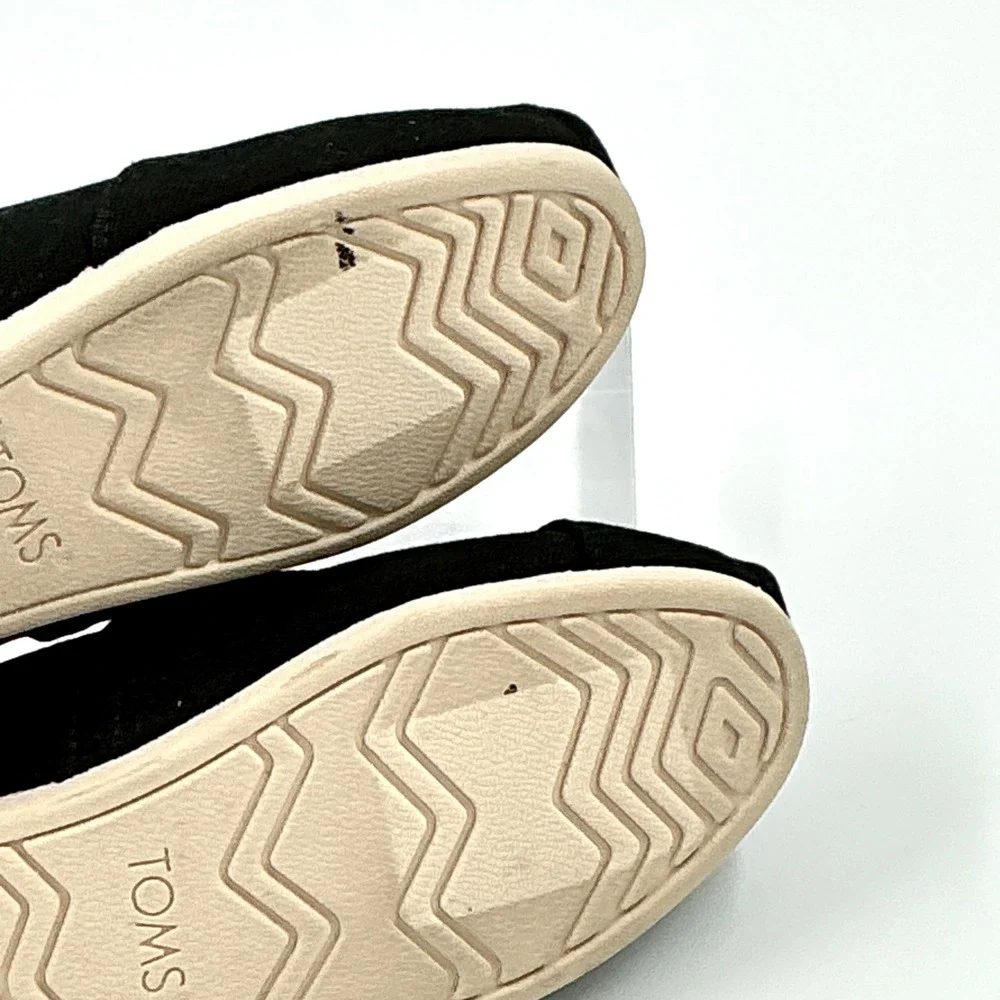 Toms brand model